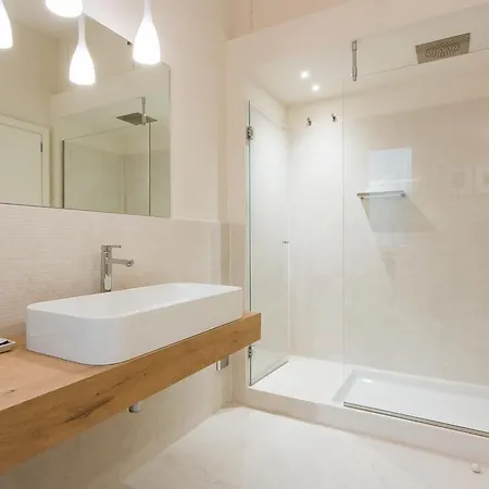 - Ponte Vecchio Exclusive Apartment