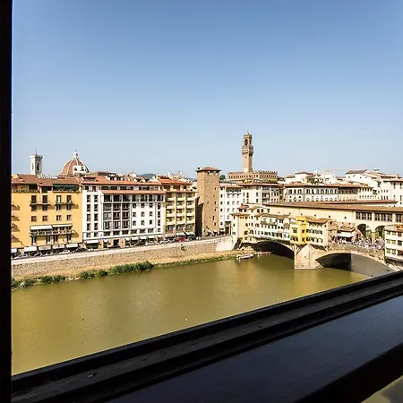 Apartment - Ponte Vecchio Exclusive Florence